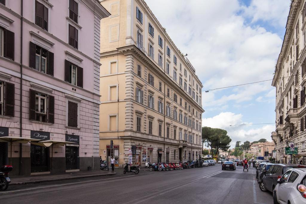 Sweet Home Colosseo Rome Exterior photo